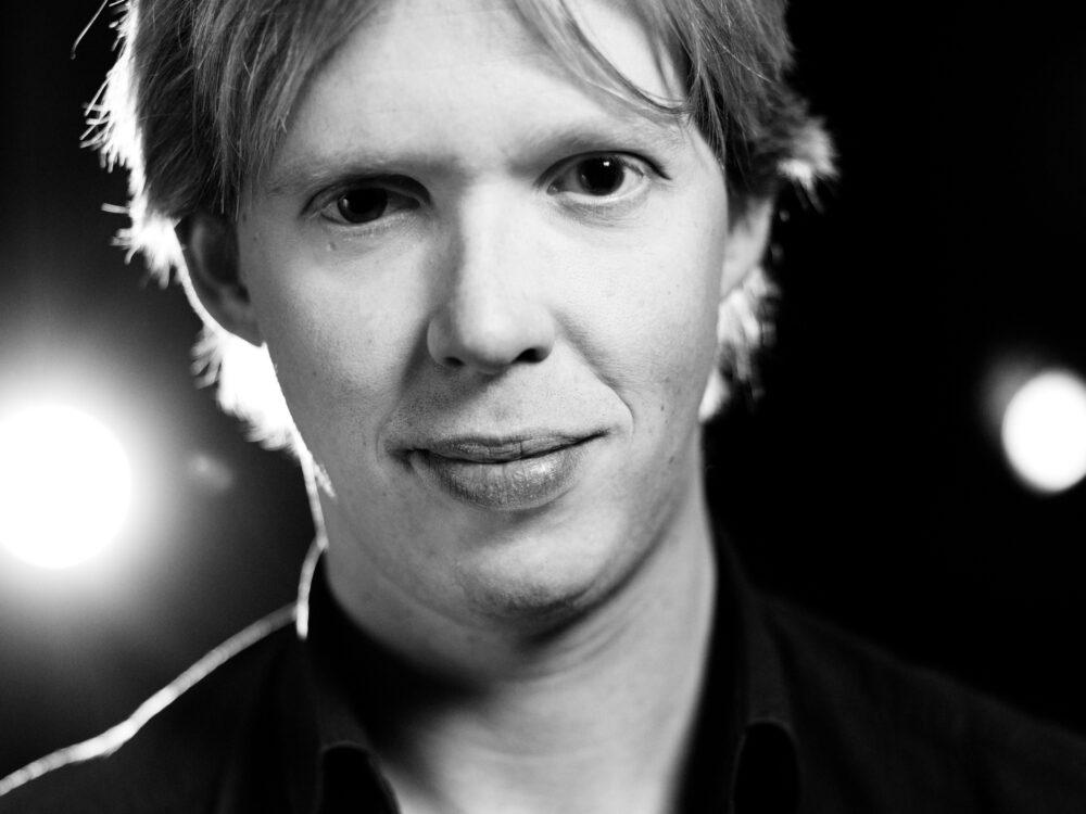 Violin: Erik Heide