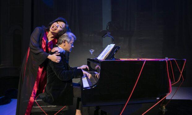 [Online] La voix humaine (The Human Voice)
