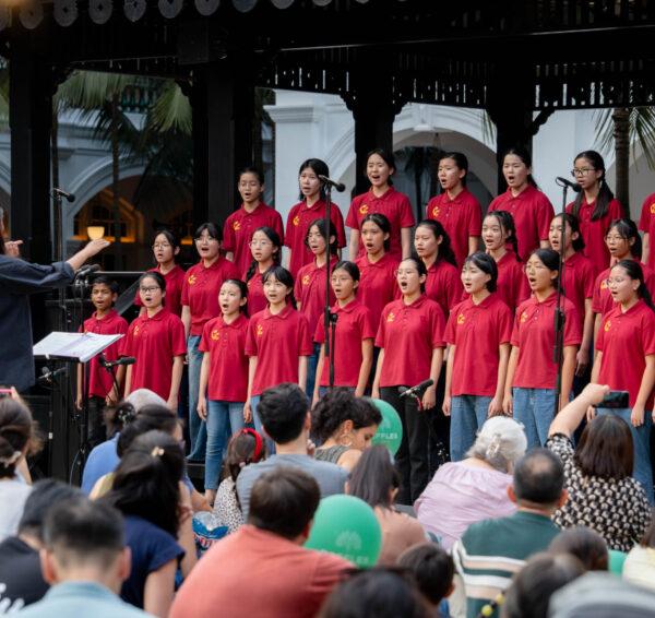 Magic Hour @ Raffles Hotel Singapore