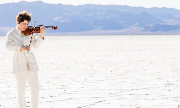 Augustin Hadelich & Pierre Bleuse – Tchaikovsky Violin Concerto