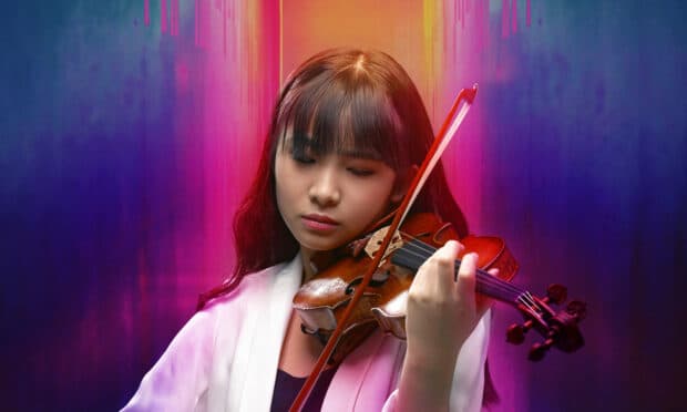 Chloe Chua Plays Paganini