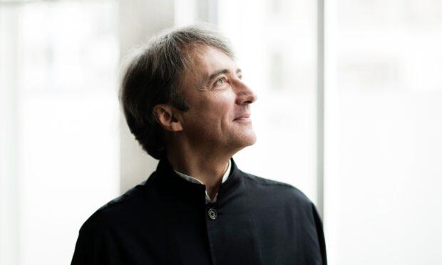 Jean-Efflam Bavouzet & Umberto Clerici – Beethoven Piano Concerto 3