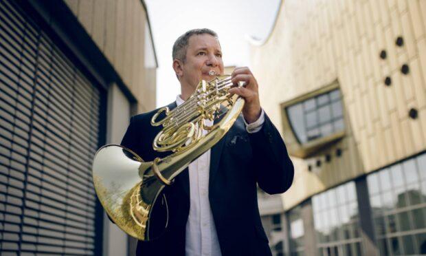 Stefan Dohr & Dinis Sousa – Strauss Horn Concerto 2